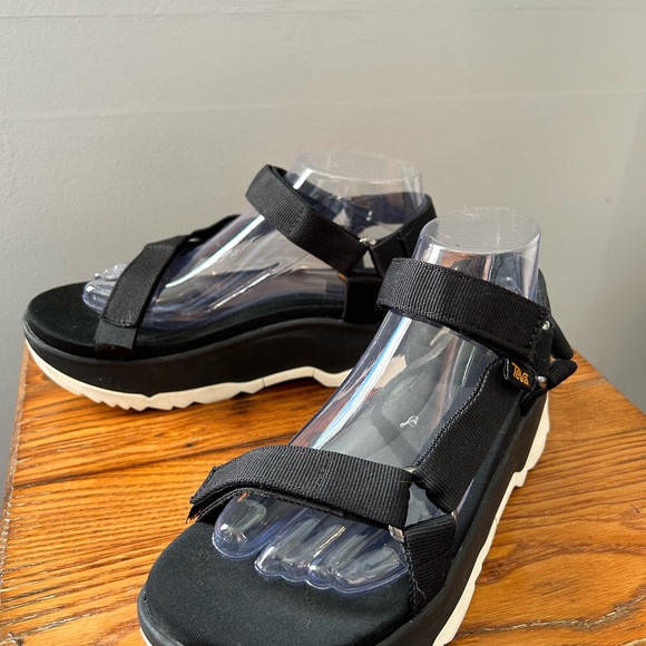 Teva Black Jadito Universal sandals - Picture 5 of 5